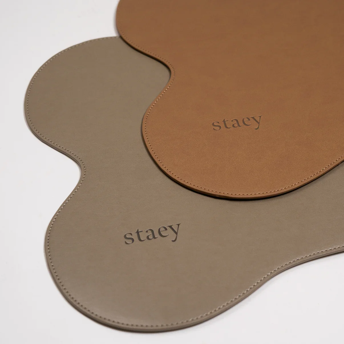 Alva Feeding Mat | Cappuccino - Image 3